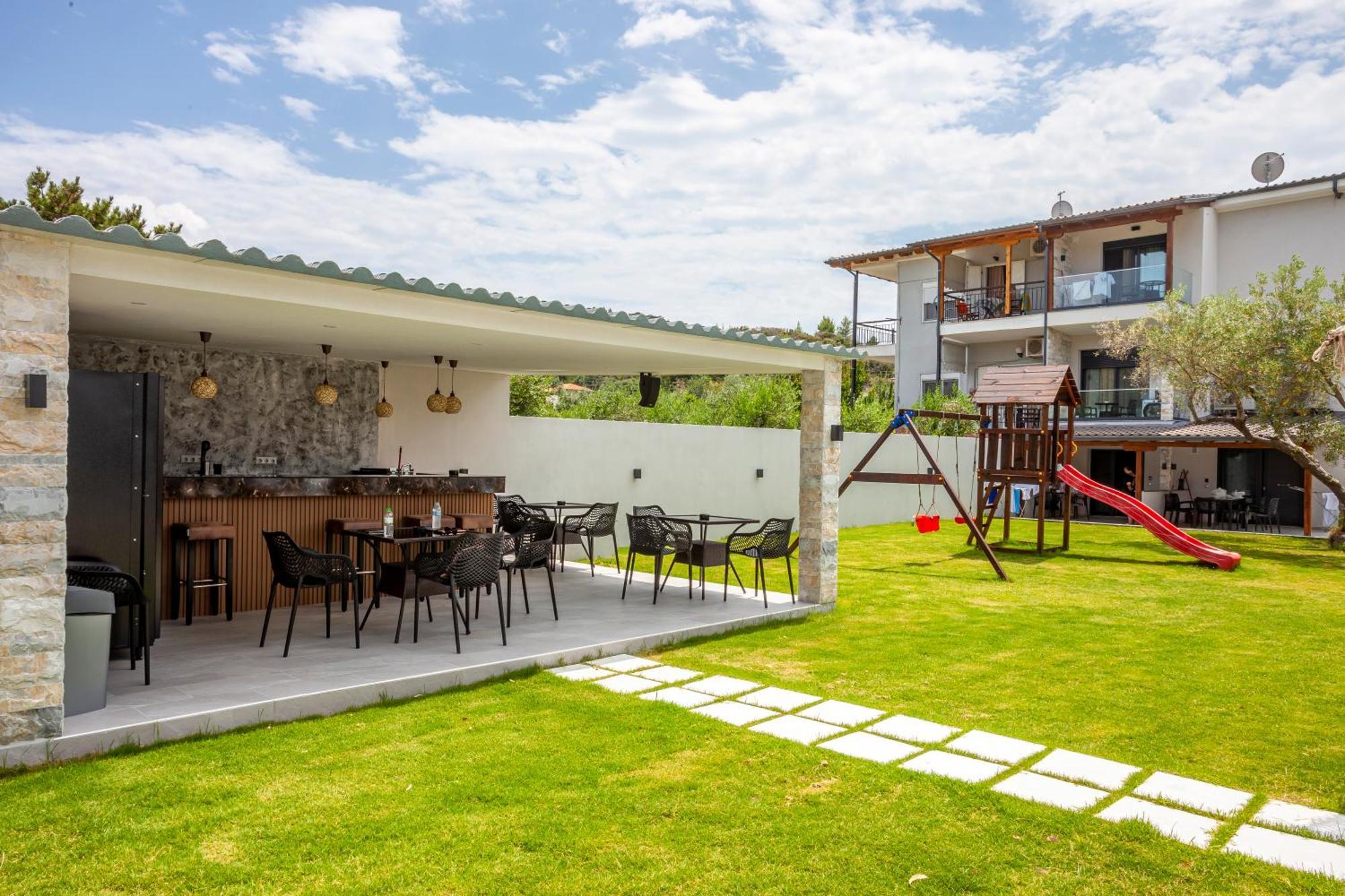 Olia Seaside Residence 120M From The Beach Pefkochori Exterior photo