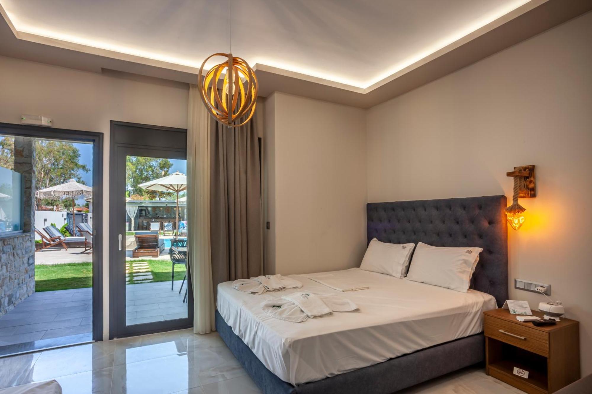 Olia Seaside Residence 120M From The Beach Pefkochori Exterior photo